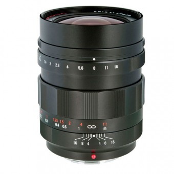 Voigtlander Nokton 17.5mm f/0.95